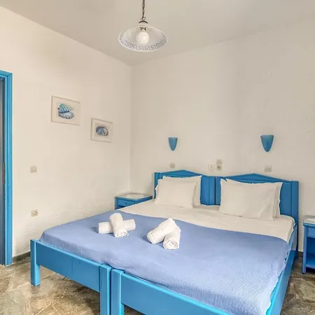 Alpha Apartment *