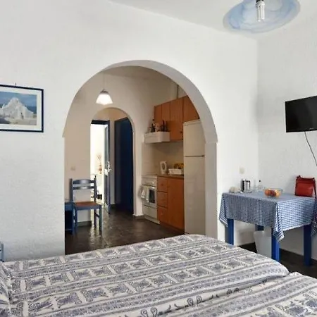 Alpha Apartment Naousa (Paros)