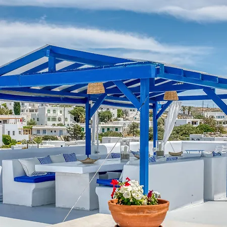 Alpha * Naousa (Paros)