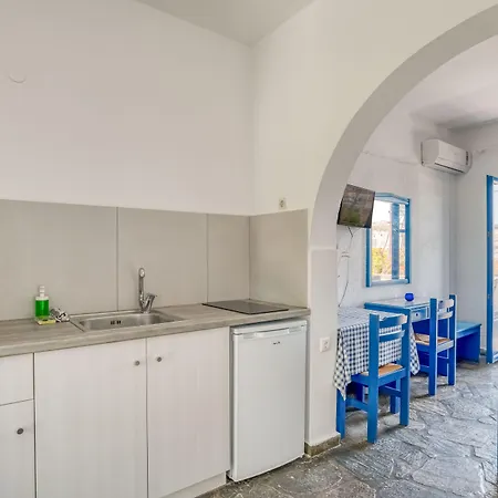 Alpha Naousa (Paros)